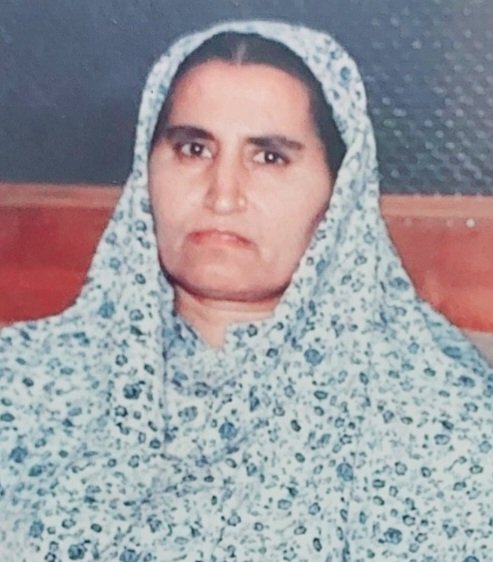 Mrs Hamda Nisa
